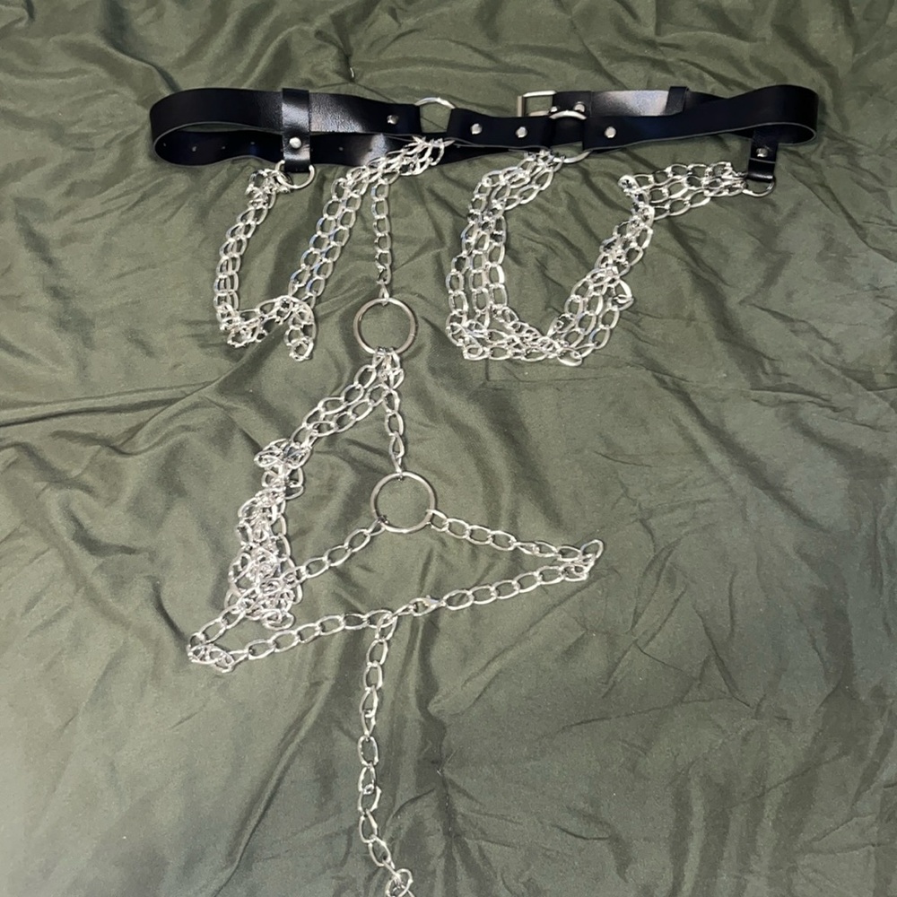 Chain belt - Picture 2 of 2
